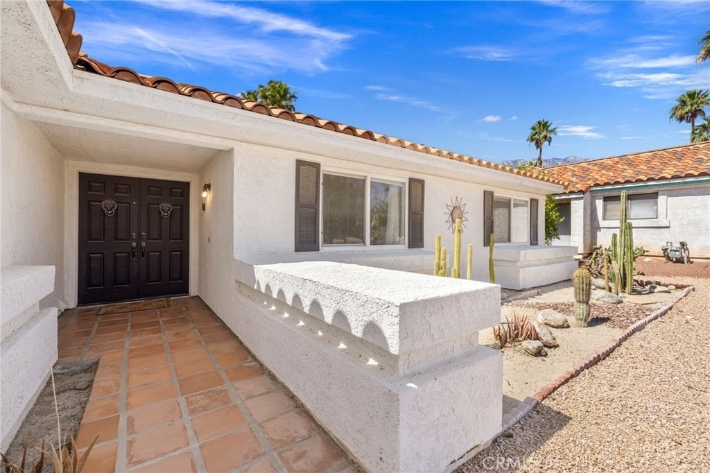 1479 E Francis Drive - Photo 1