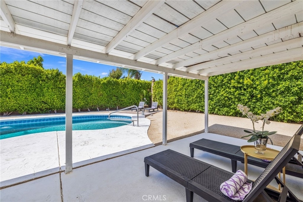 1489 E Francis Drive - Photo 16