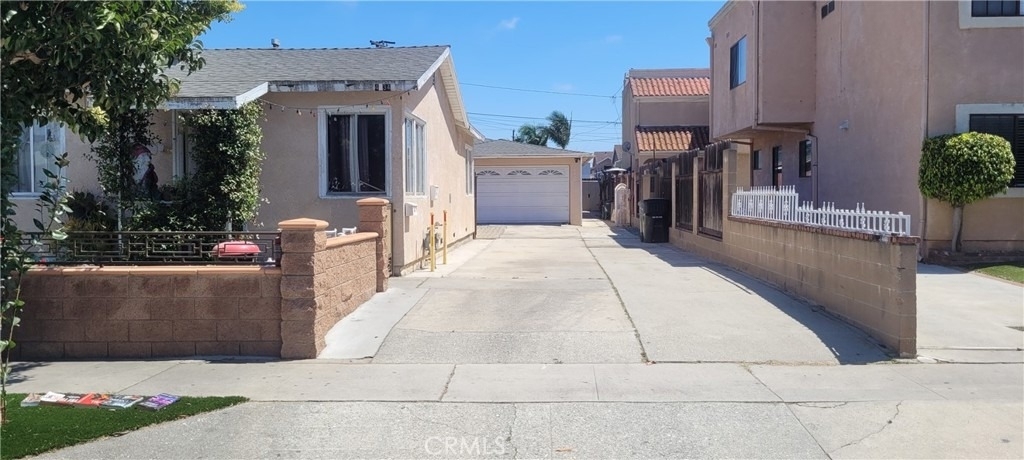 4436 W 165th - Photo 0