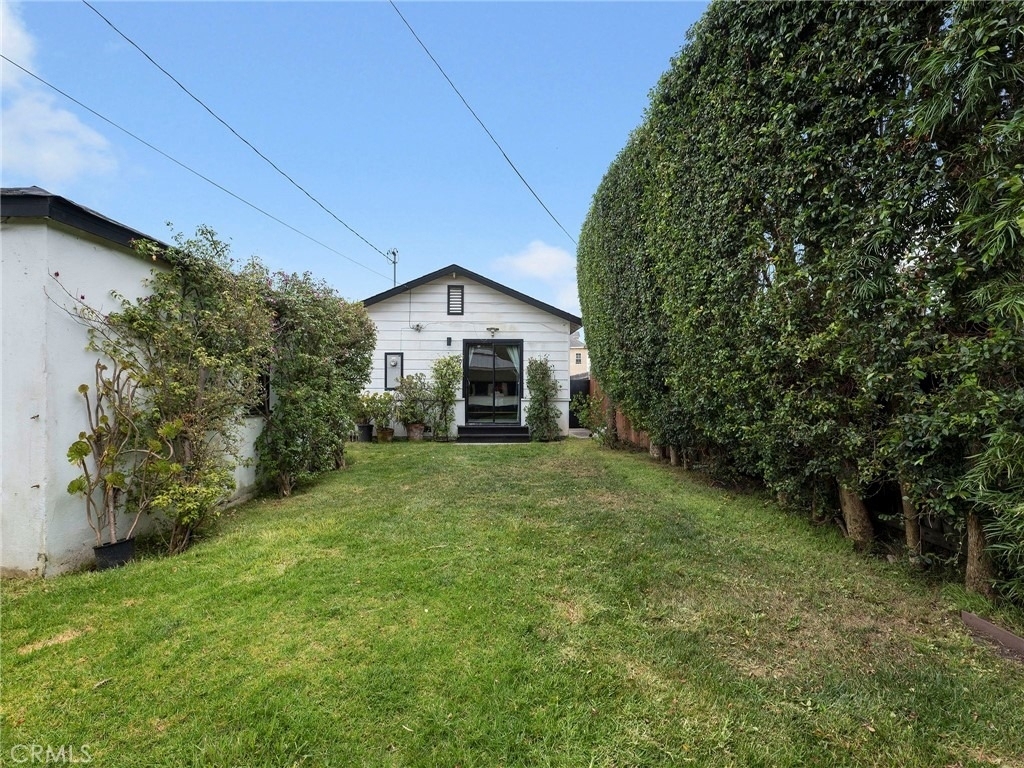 1021 E 65th Street - Photo 35