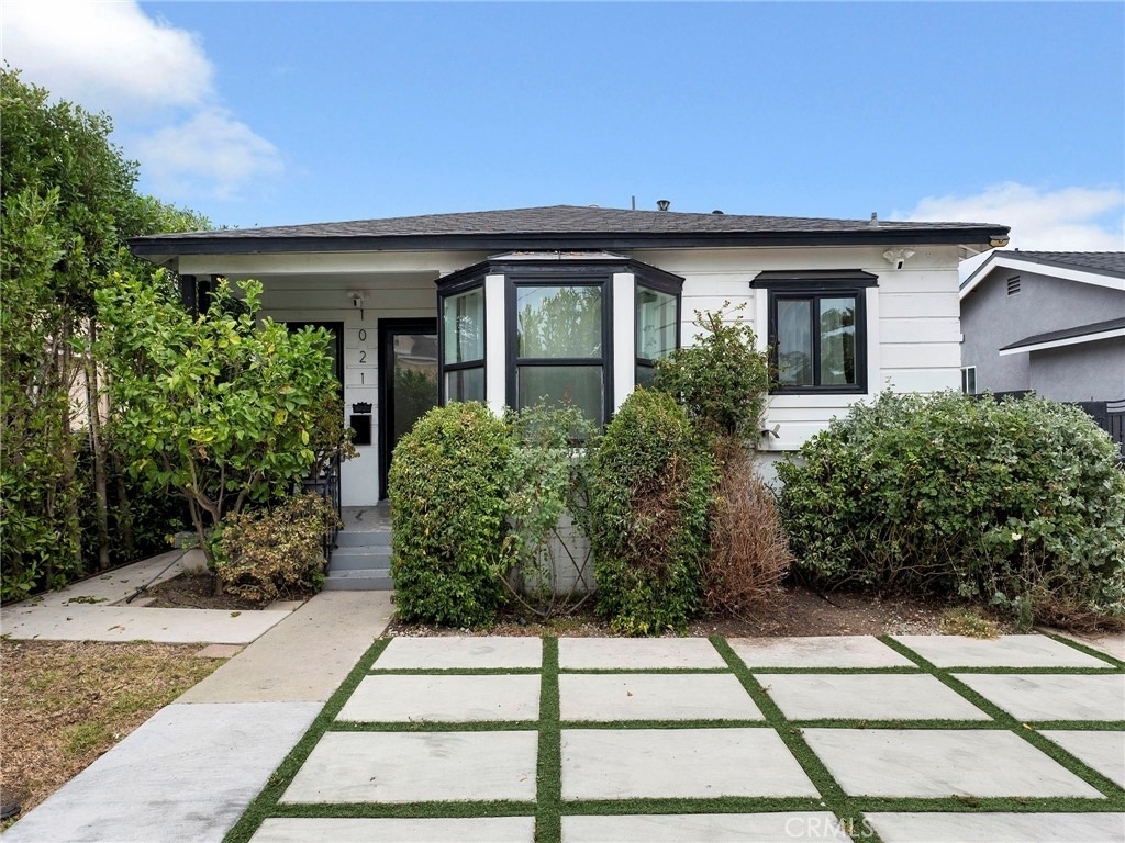 1021 E 65th Street - Photo 40