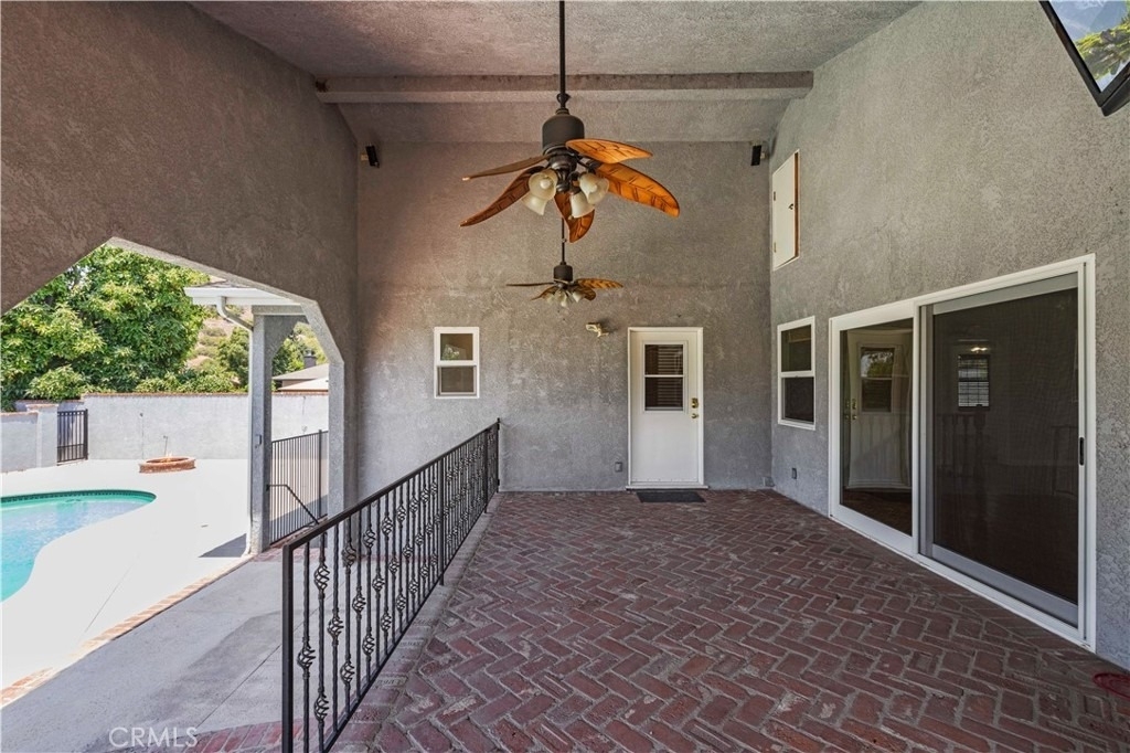 9141 Wheatland Ave - Photo 33