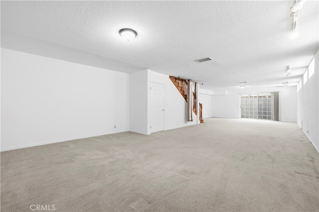 9141 Wheatland Ave - Photo 20