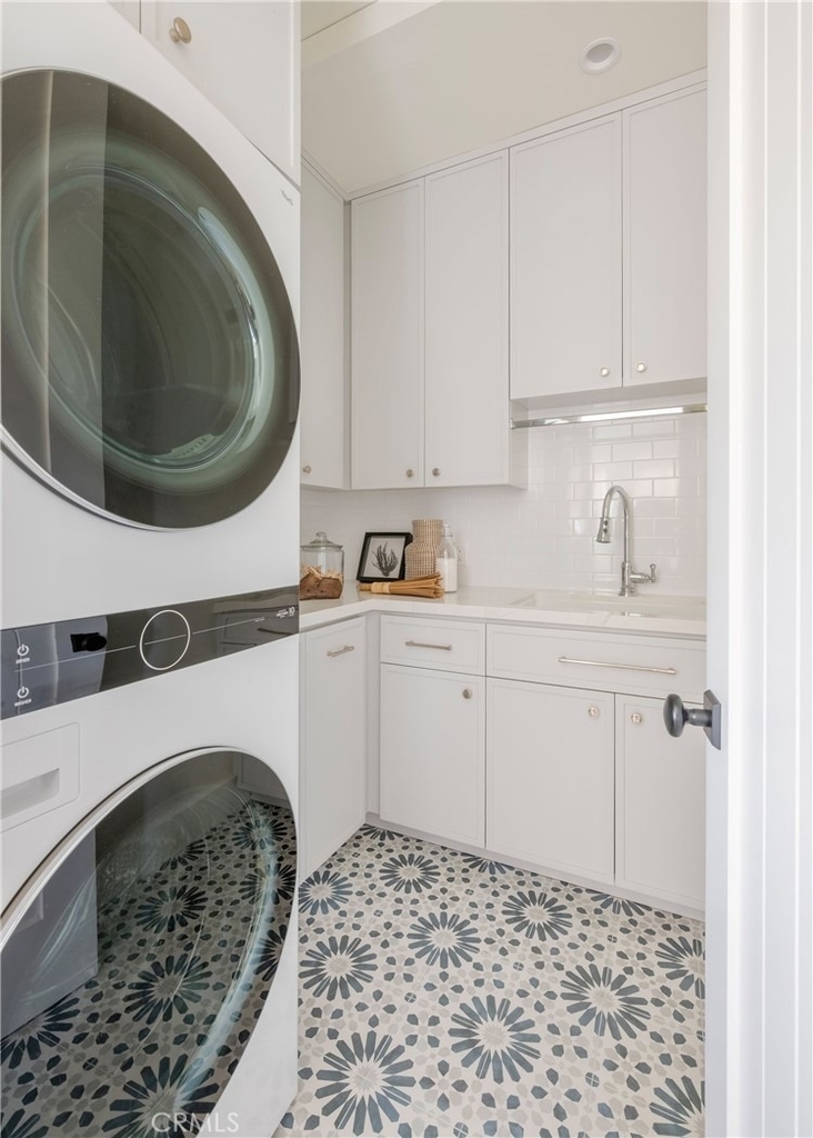 153 Granada Avenue - Photo 46