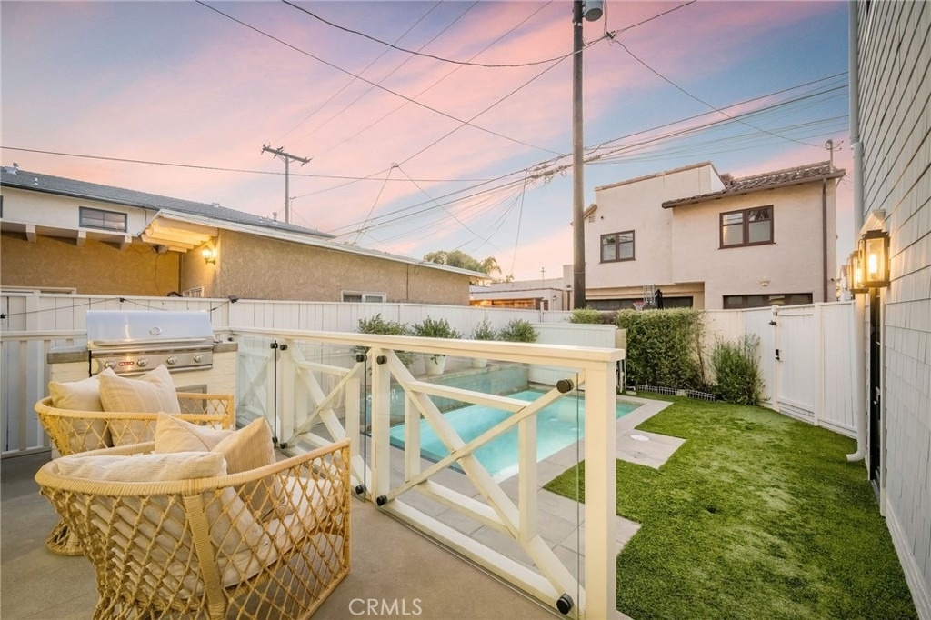 153 Granada Avenue - Photo 54