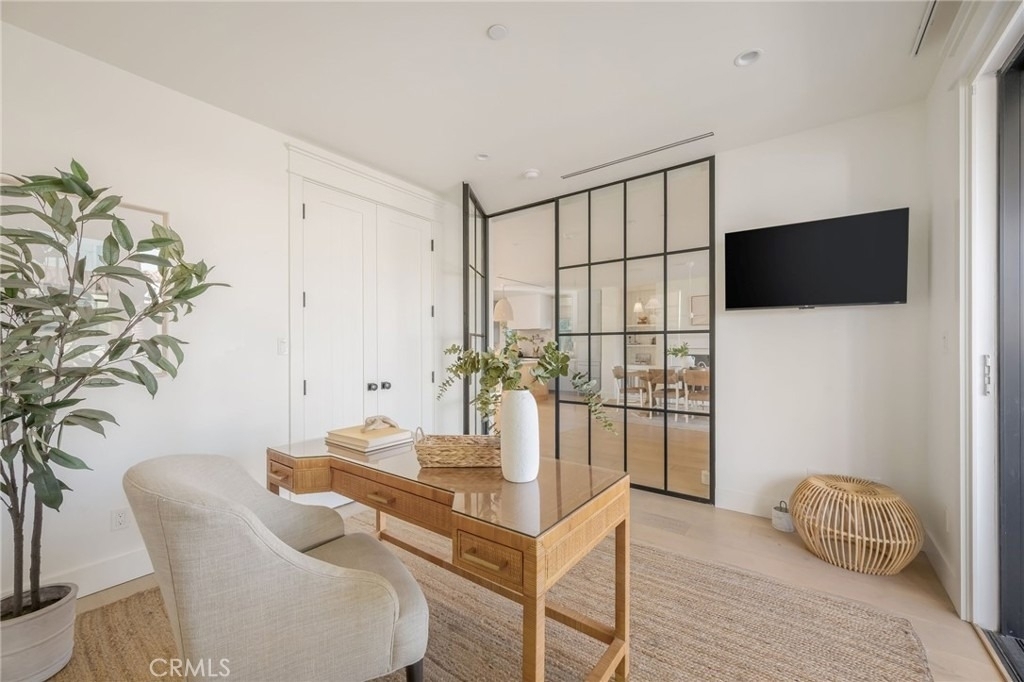153 Granada Avenue - Photo 6