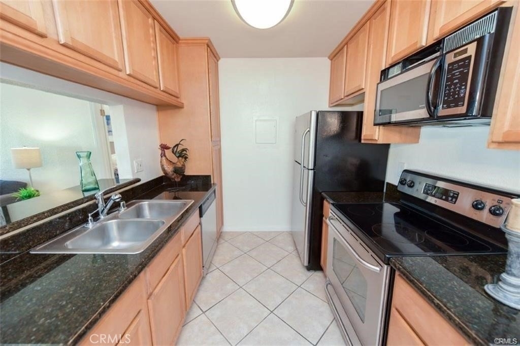 1345 Cabrillo Park - Photo 7