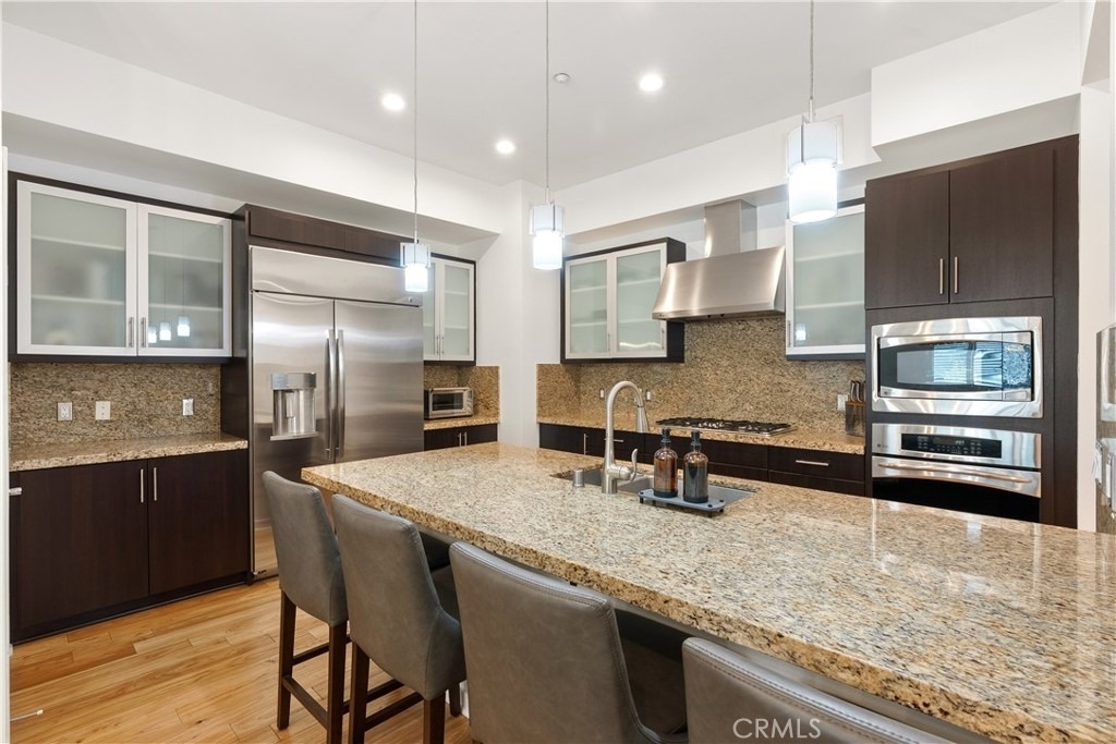 21 Gramercy - Photo 5