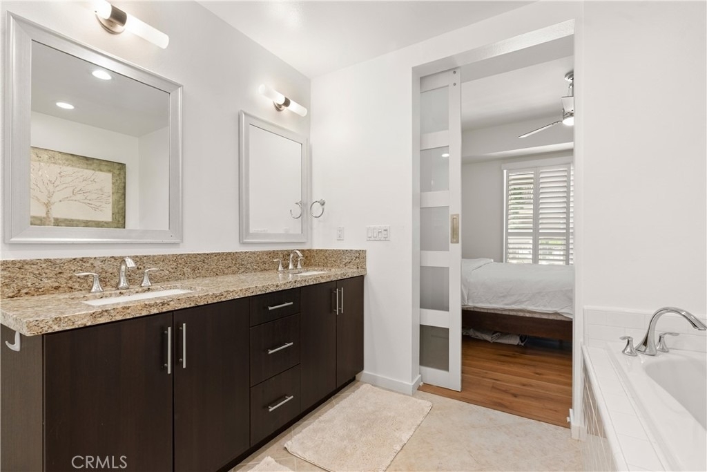 21 Gramercy - Photo 16