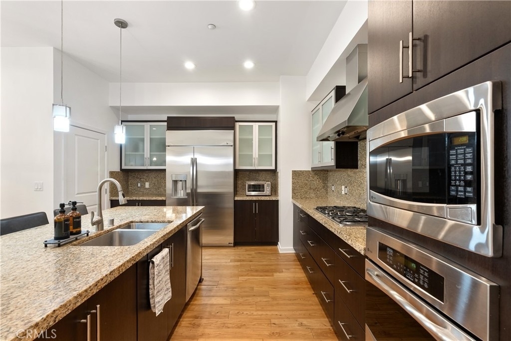 21 Gramercy - Photo 6
