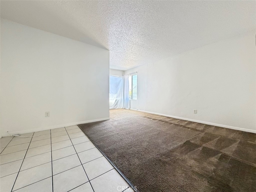 1056 E Phillips - Photo 8