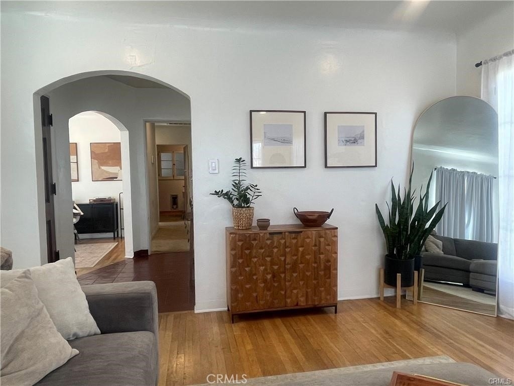 4586 Sunnyside Drive - Photo 11
