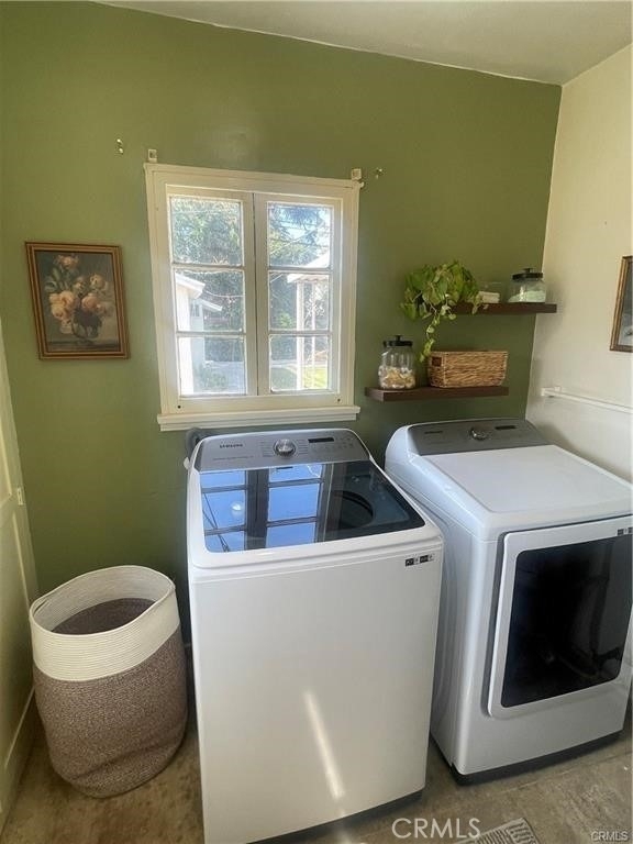 4586 Sunnyside Drive - Photo 17