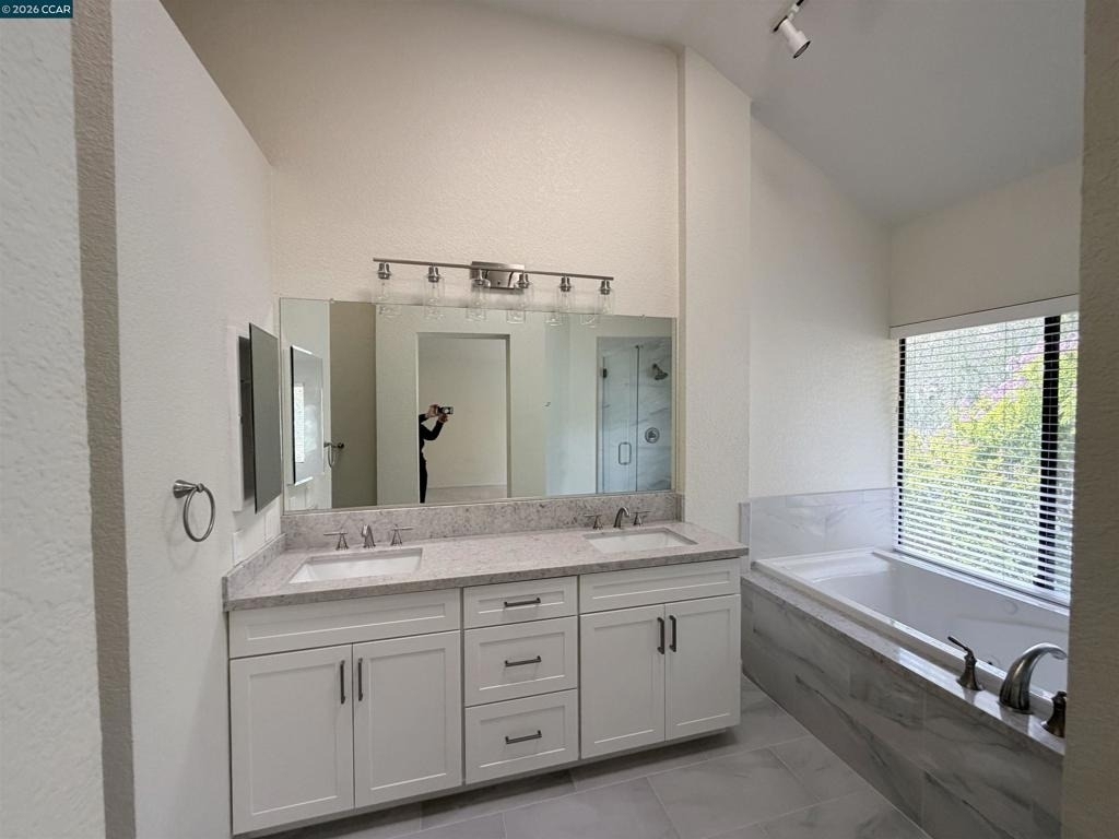801 Lakemont Pl - Photo 8