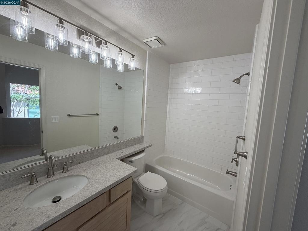 801 Lakemont Pl - Photo 12
