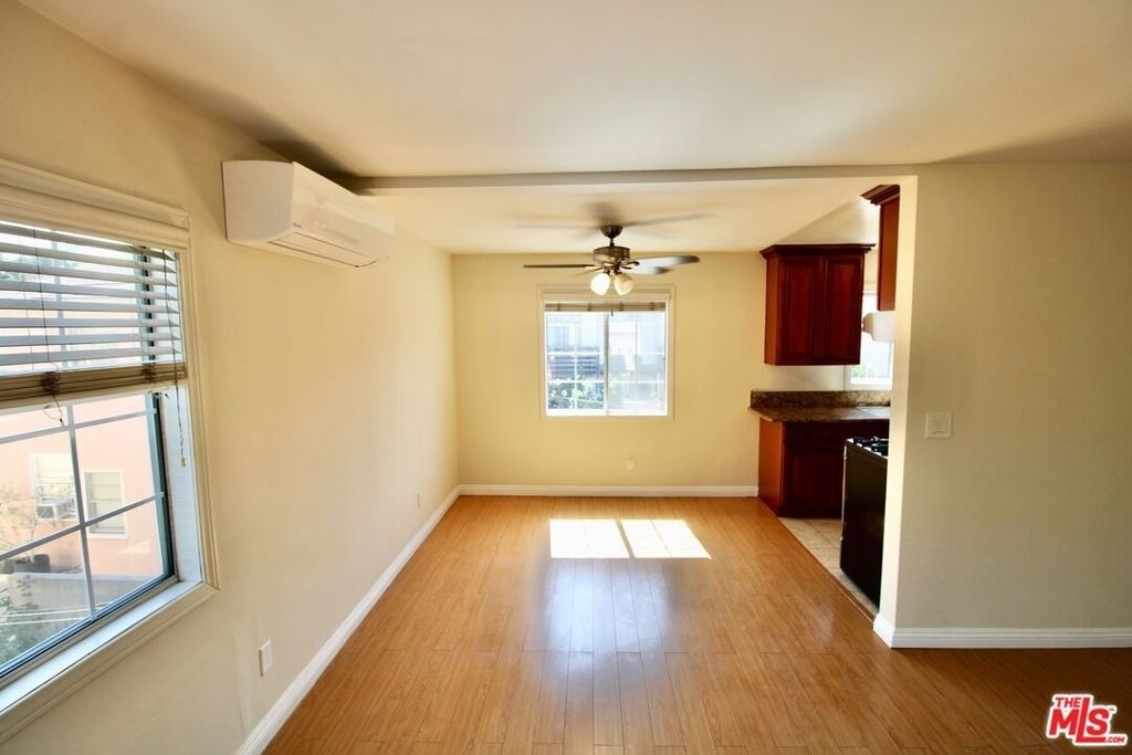 1319 E California Avenue - Photo 4