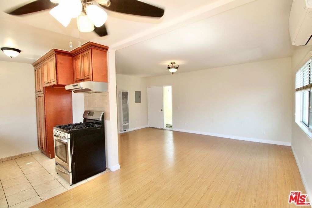 1319 E California Avenue - Photo 7