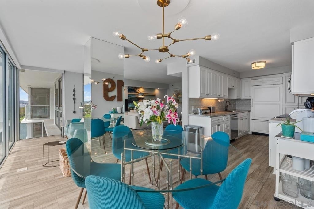 1810 Avenida Del Mundo - Photo 13
