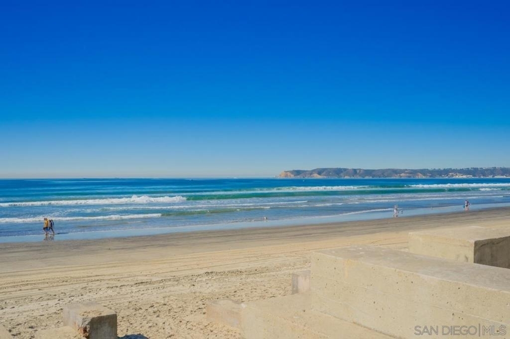 1810 Avenida Del Mundo - Photo 55