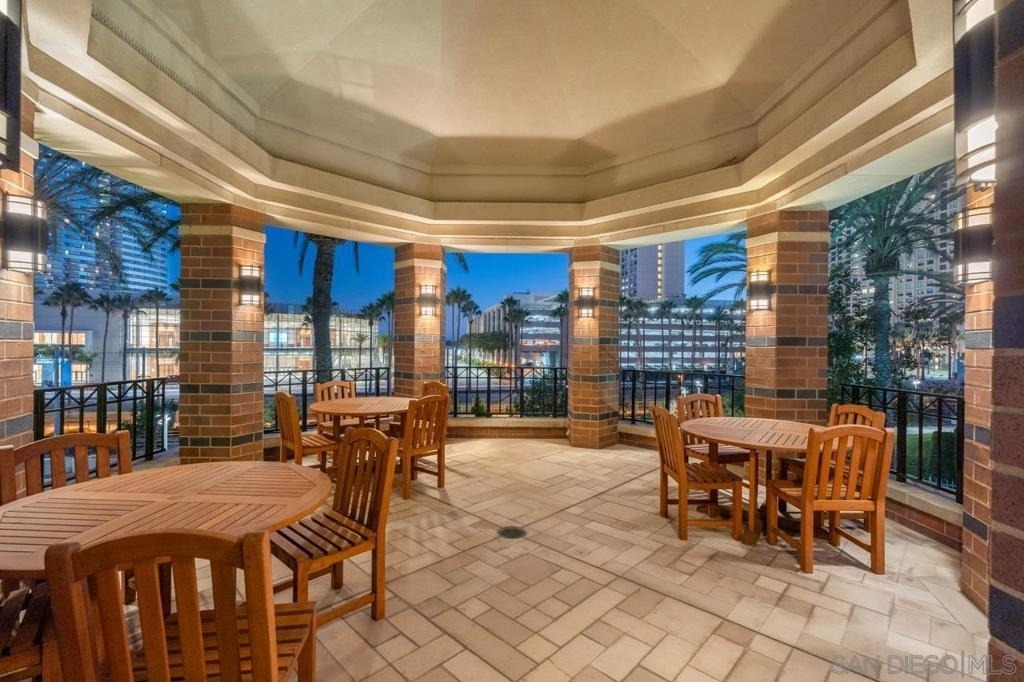 500 W Harbor Dr. - Photo 56