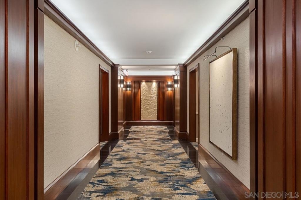 500 W Harbor Dr. - Photo 38