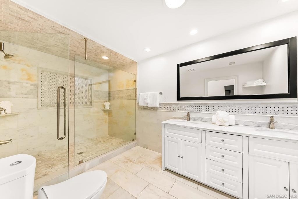 7256 Rue Michael - Photo 45