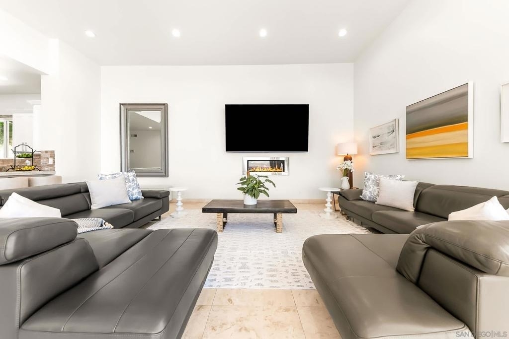 7256 Rue Michael - Photo 33