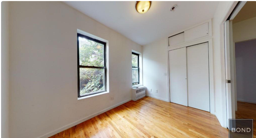 West 51th  Street  - Photo 4