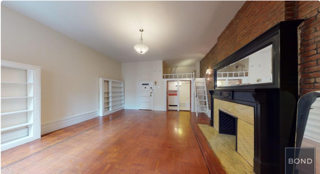 West 88th Street - Photo 5