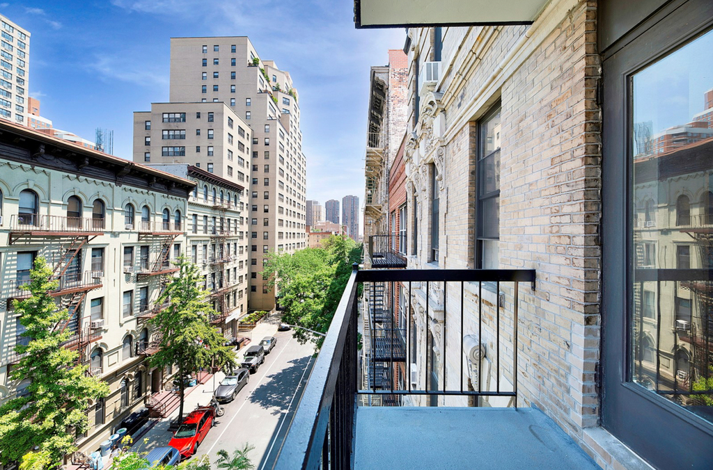 East 25th Street & 3rd ave - Photo 3