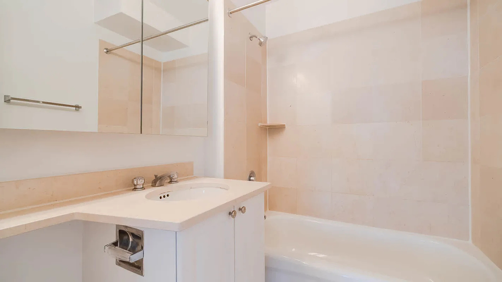 West 69th Street - Photo 3