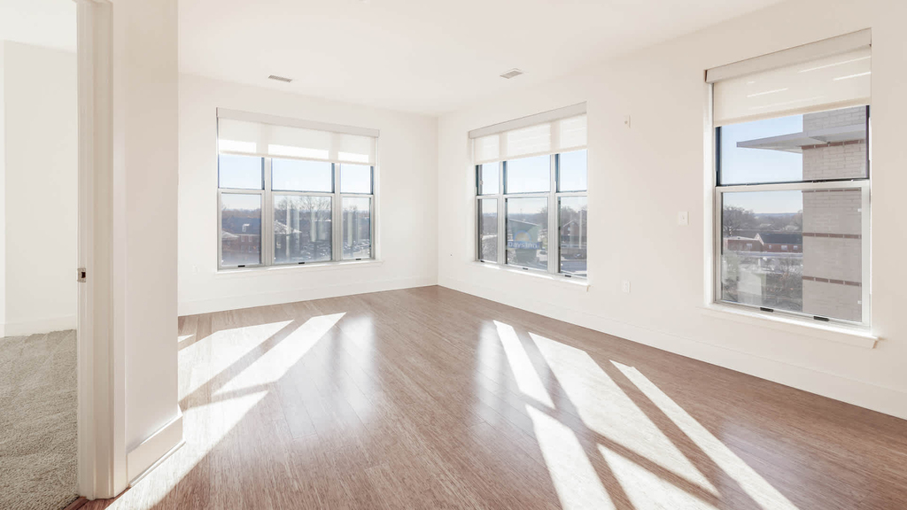 2209 Pershing Drive - Photo 9