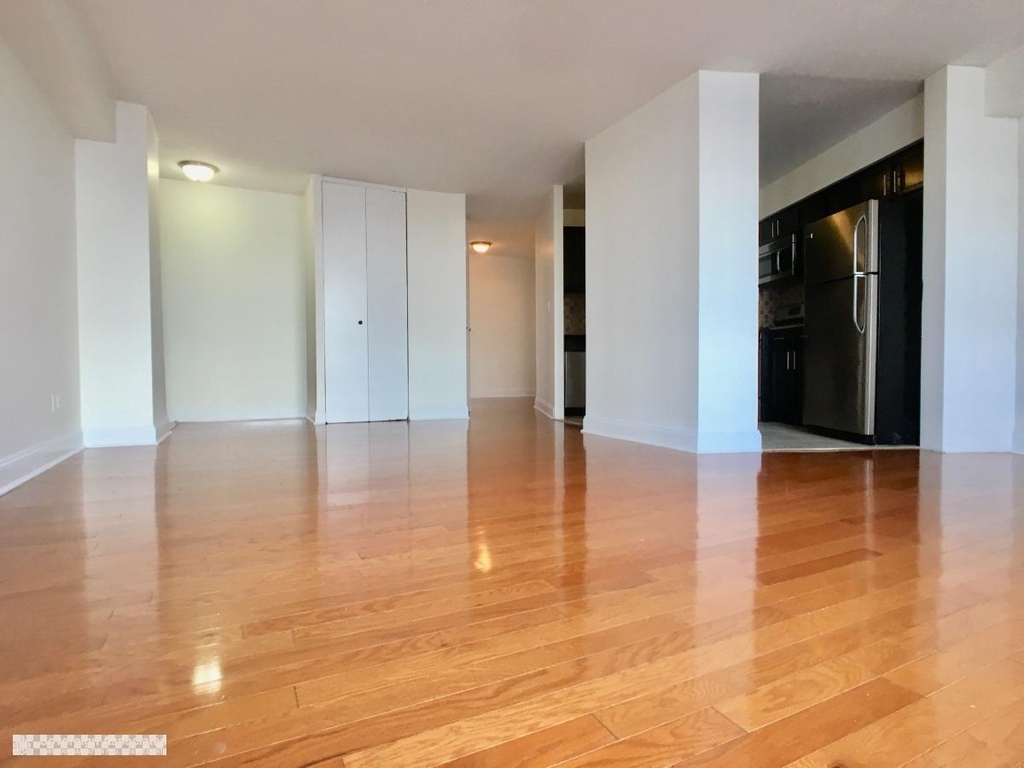 3333 Broadway - Photo 1