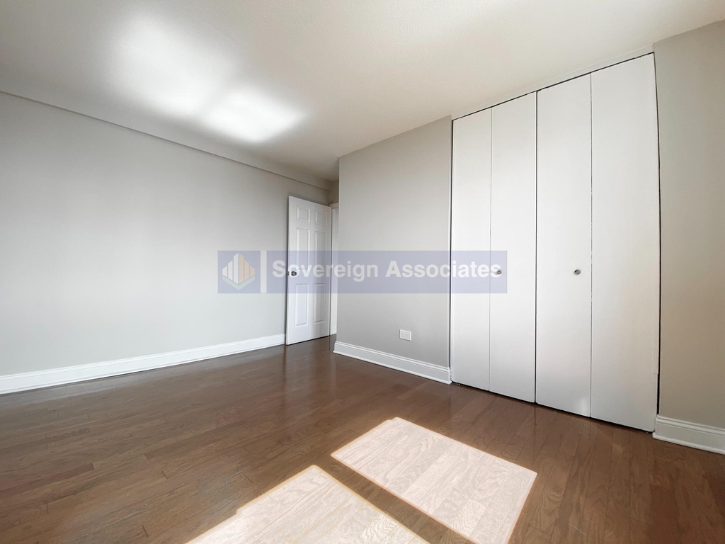 3333 Broadway - Photo 3