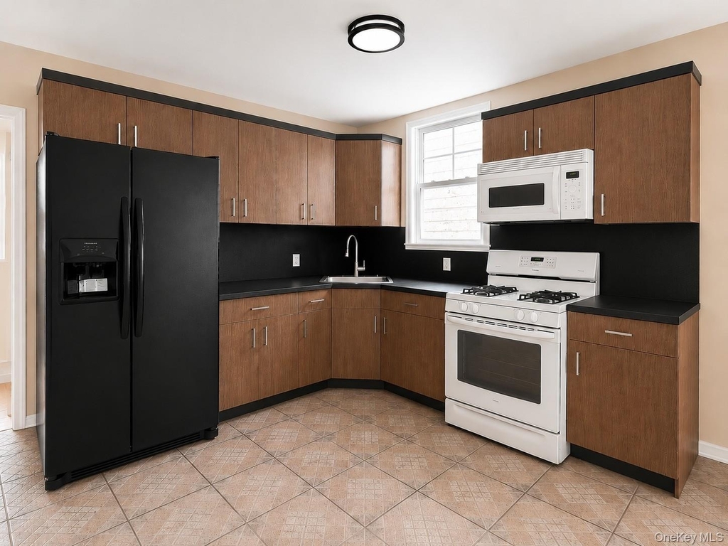 6955 78th Street - Photo 0