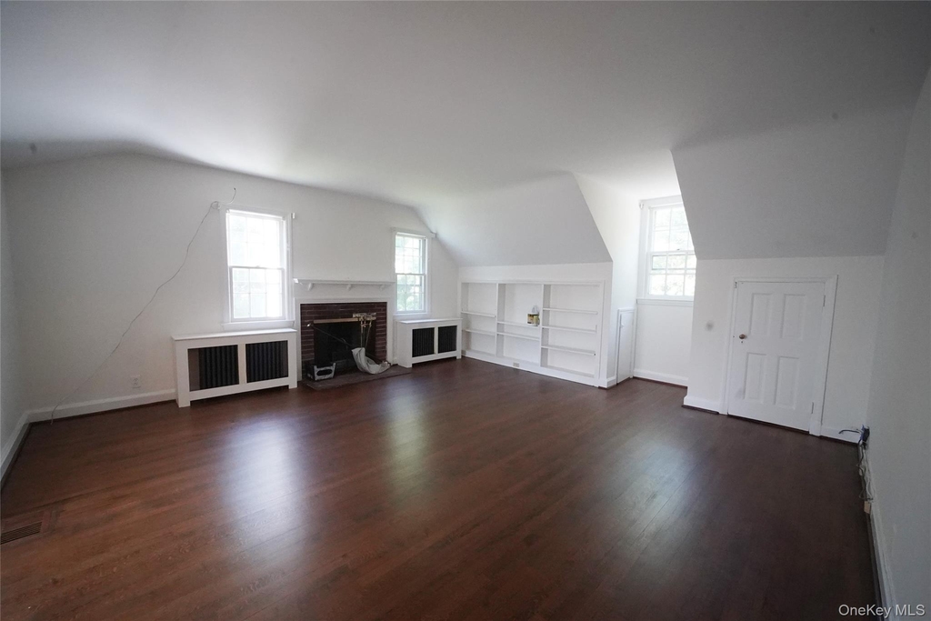 416 Ridgeway - Photo 2