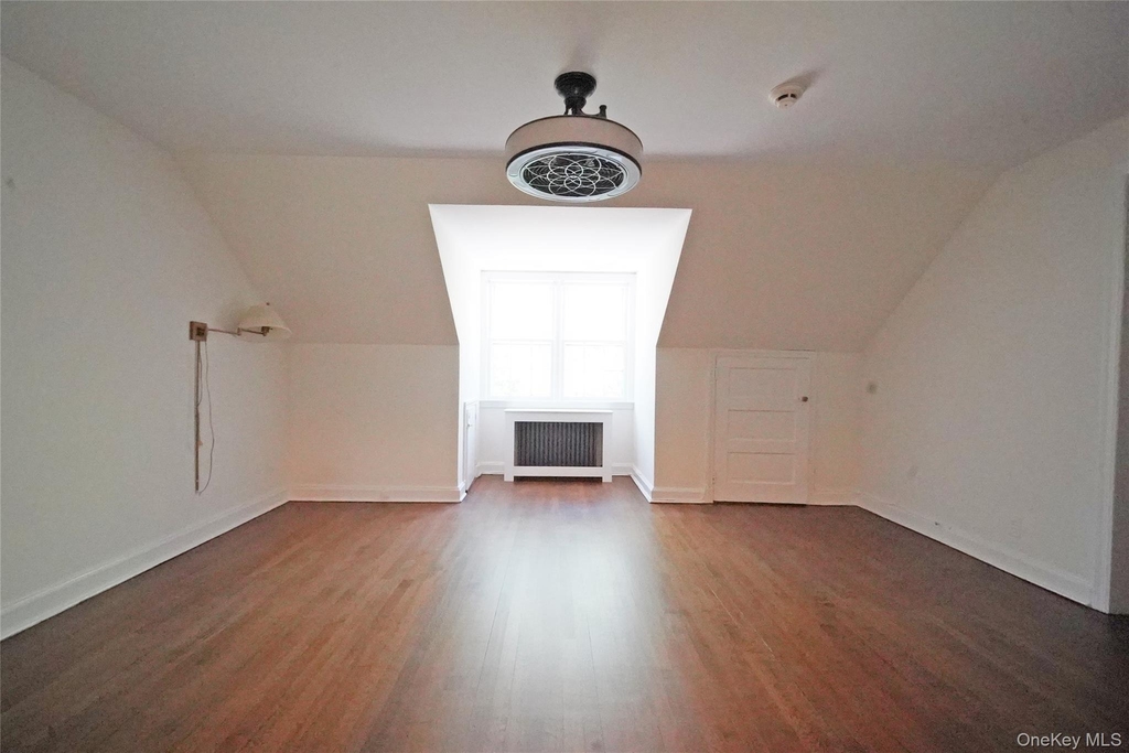 416 Ridgeway - Photo 11