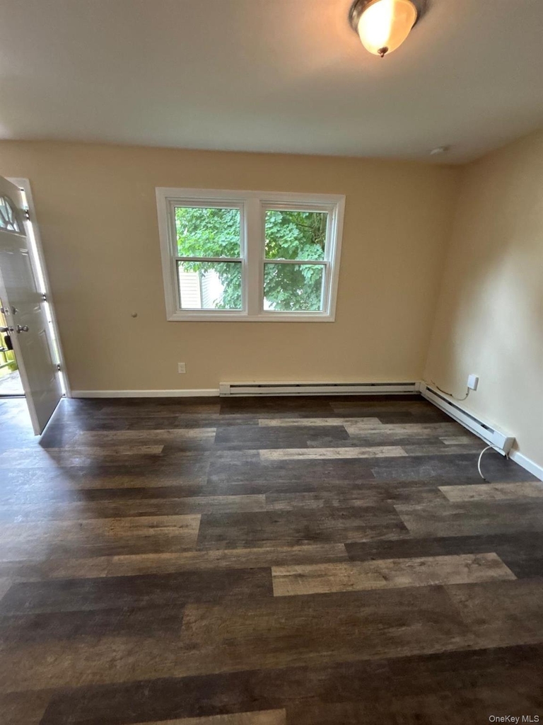 1121 Woodcrest Avenue - Photo 5