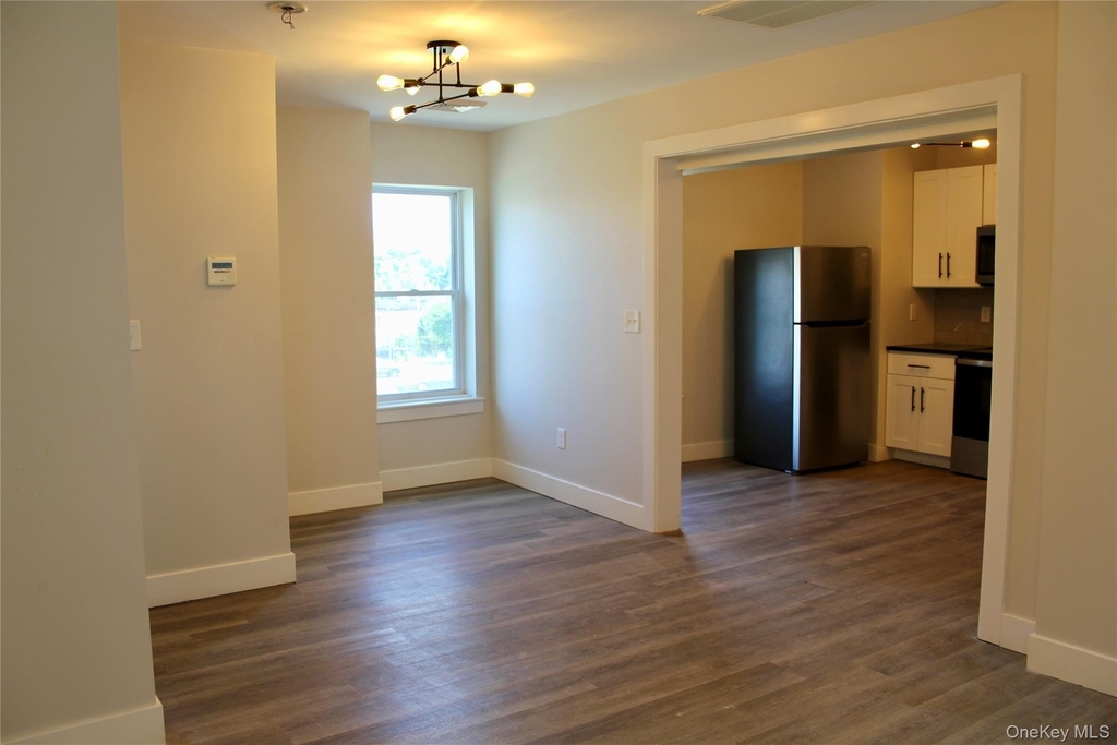 7 S Clinton Street - Photo 11
