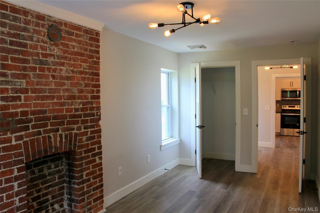 7 S Clinton Street - Photo 13