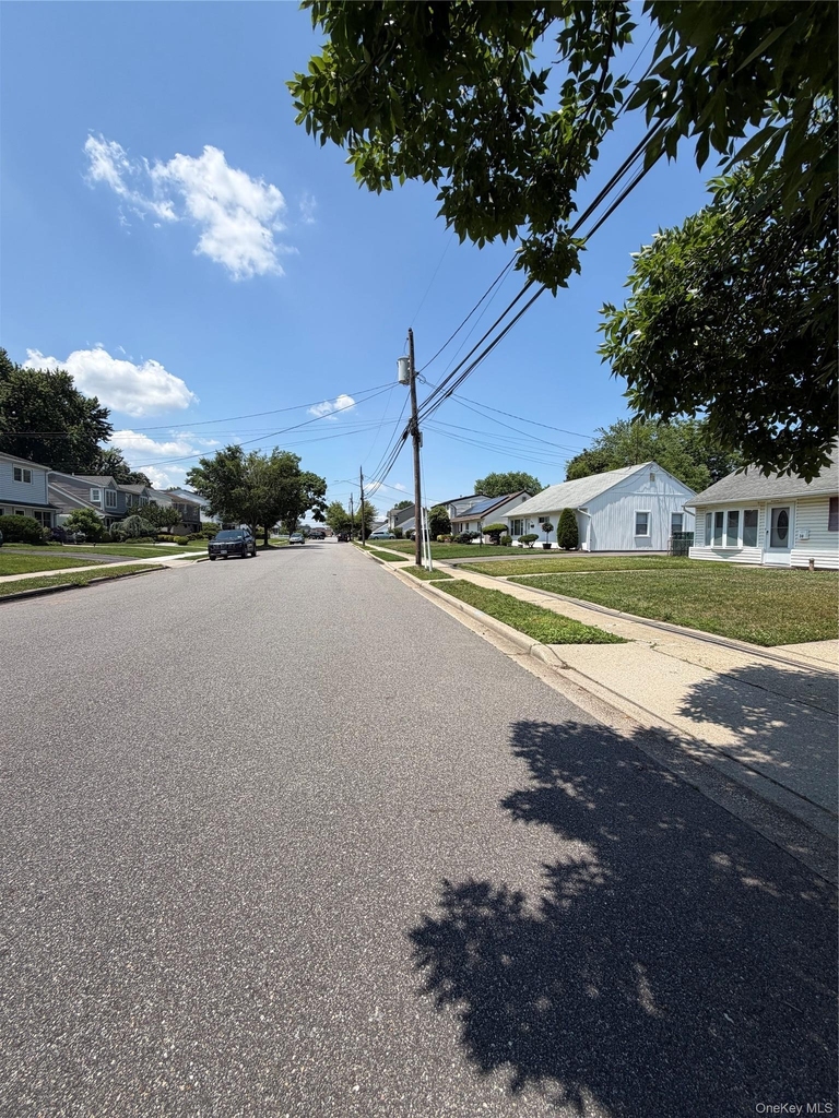 38 Island Street - Photo 1