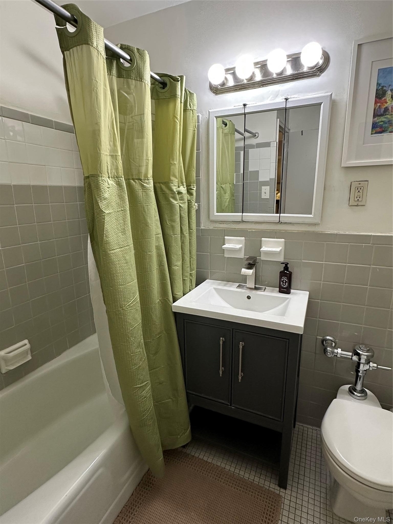175-20 Wexford Terrace - Photo 5