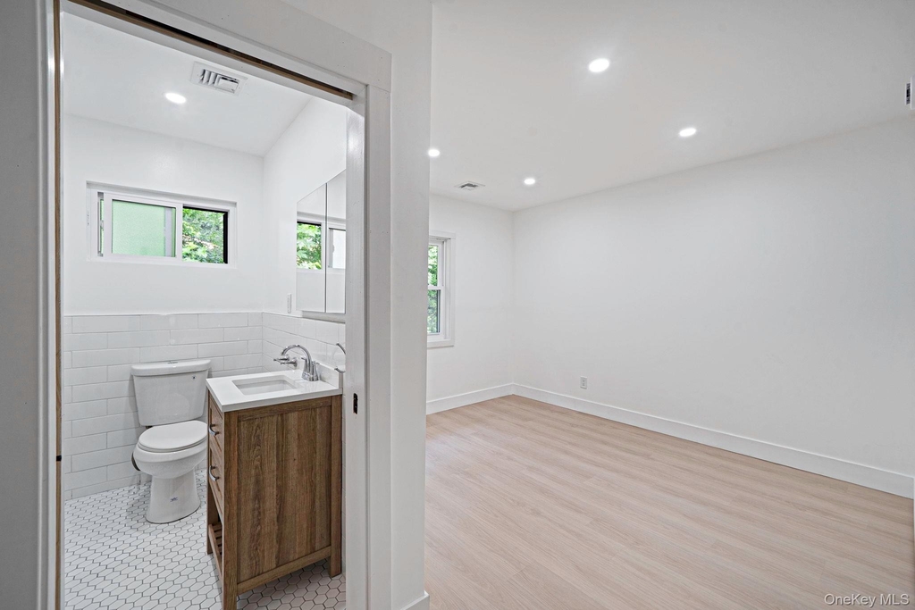 2386 New York Avenue - Photo 15