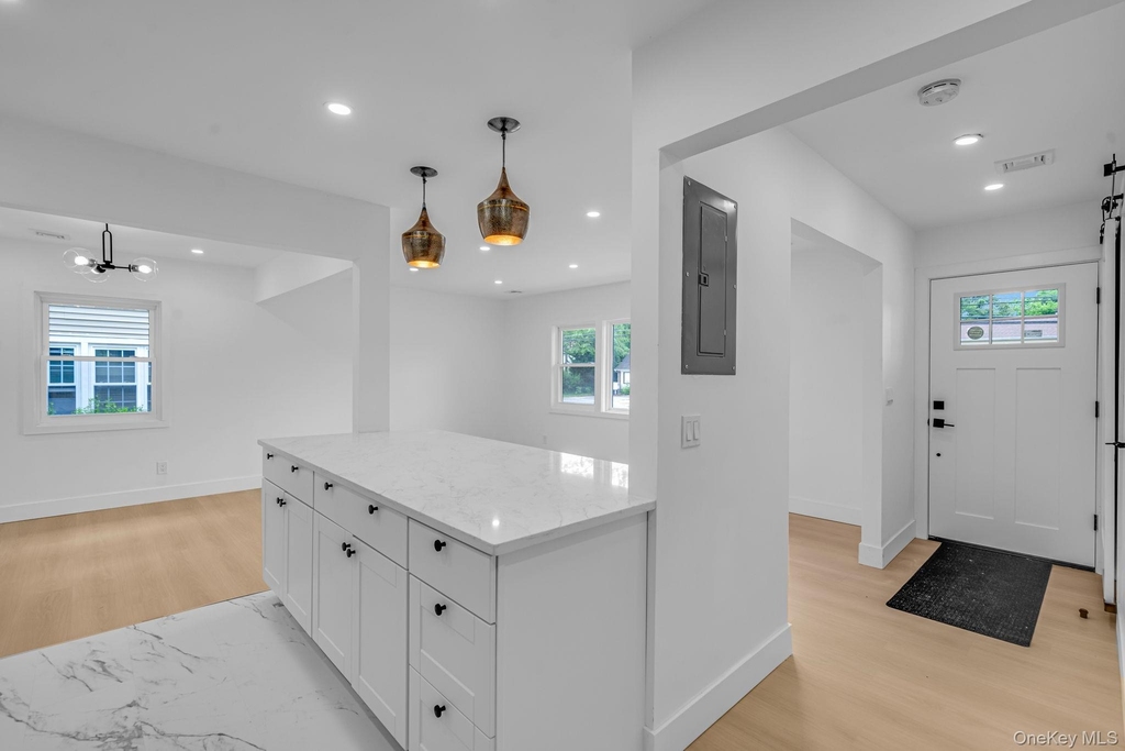 2386 New York Avenue - Photo 6