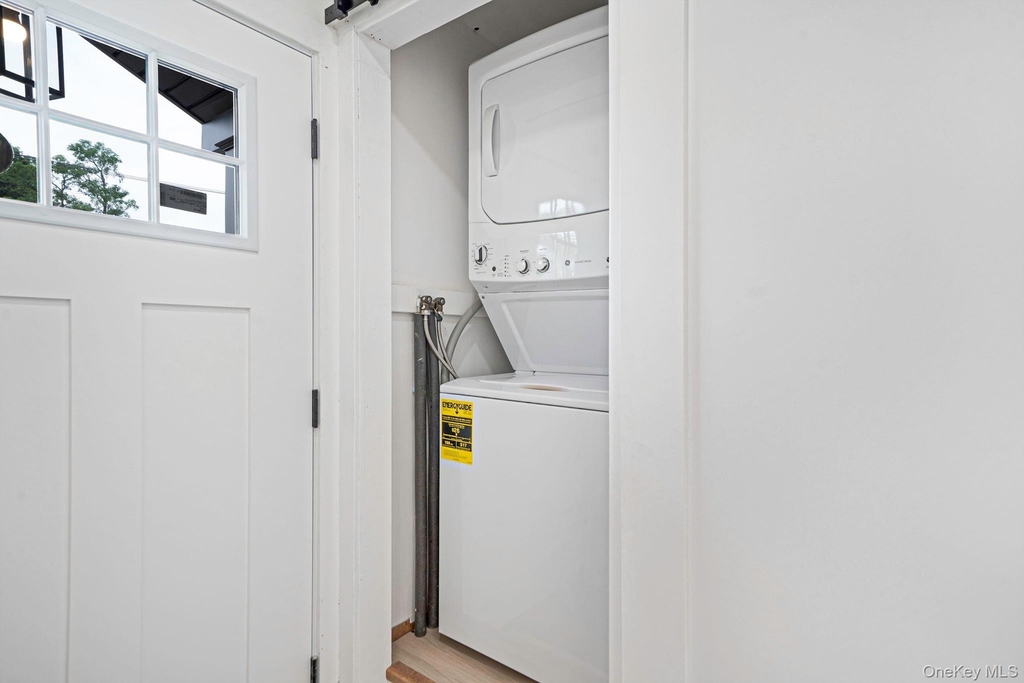 2386 New York Avenue - Photo 7