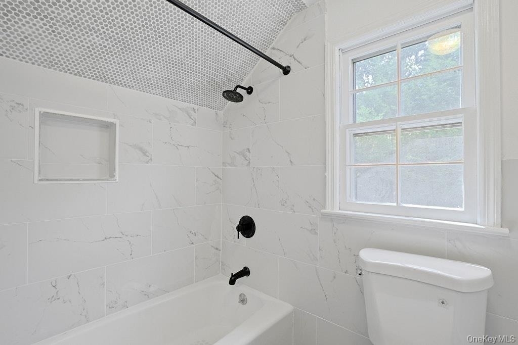 547 King Street - Photo 14