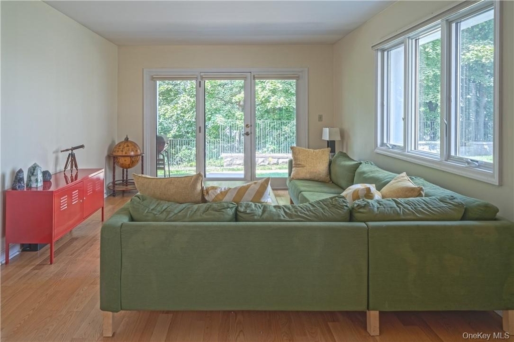 16 Hudson Point Lane - Photo 7