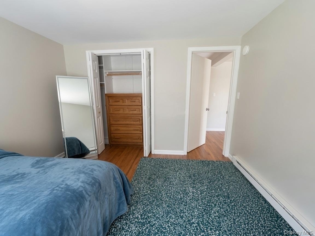 1 Holland Lane - Photo 7