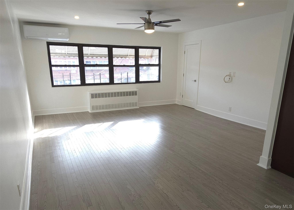 7411 85th Drive - Photo 2