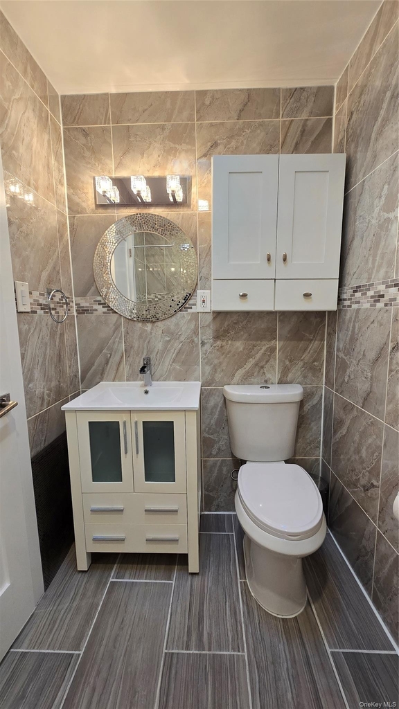 7411 85th Drive - Photo 8